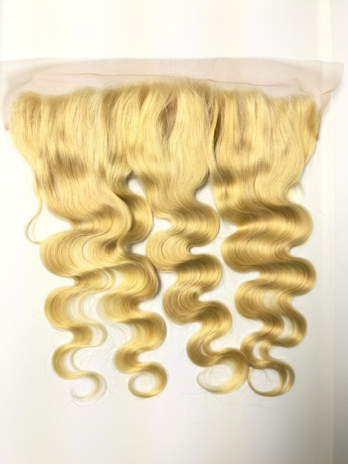 13"x4" Blonde Lace Frontal     -BODY WAVE - Euryale Virgin Hair